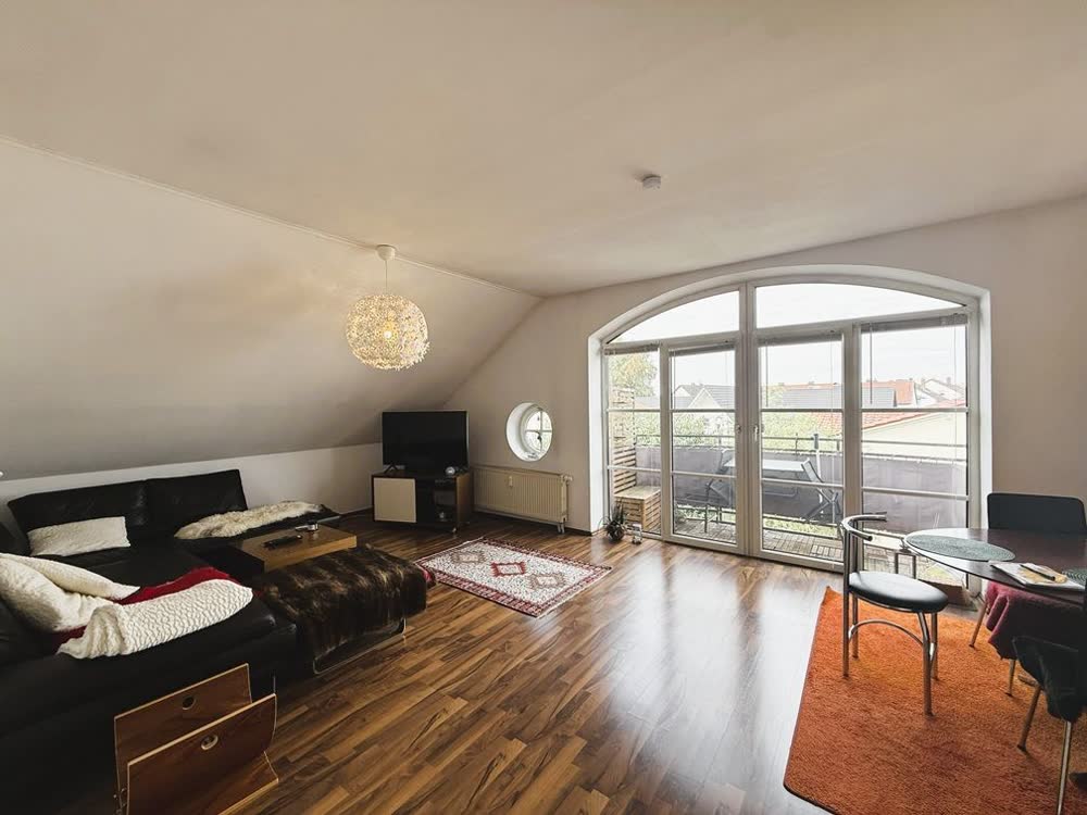 3-Zimmer-Dachgeschosswohnung mit Küche