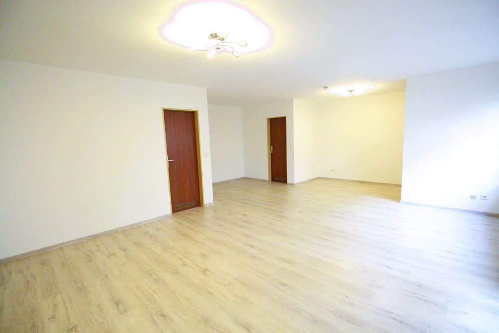 1-Zimmer-Erdgeschosswohnung mit Tiefgarage in der Altstadt